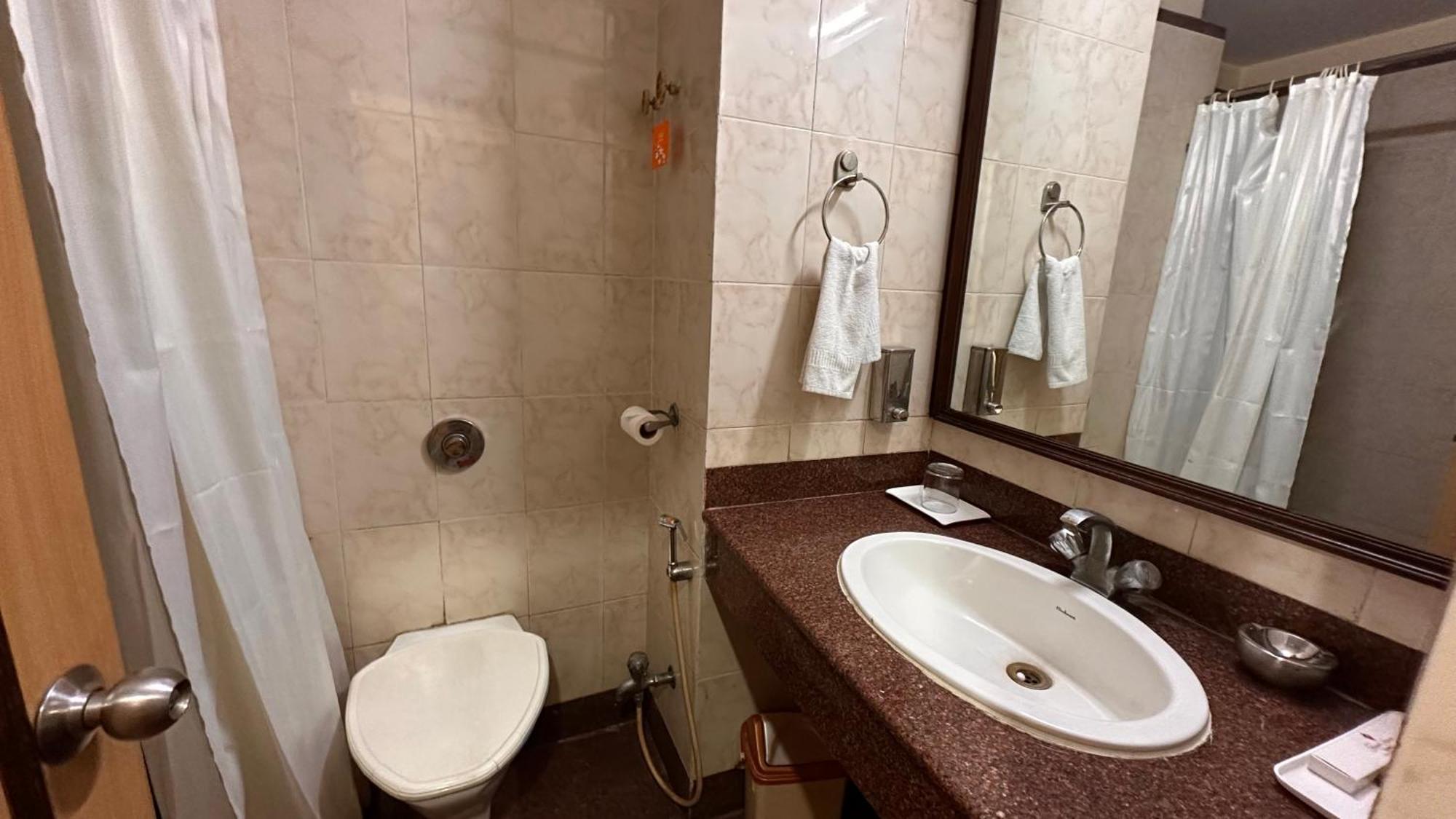 Hotel Sriyash Regency Bhāgalpur Dış mekan fotoğraf