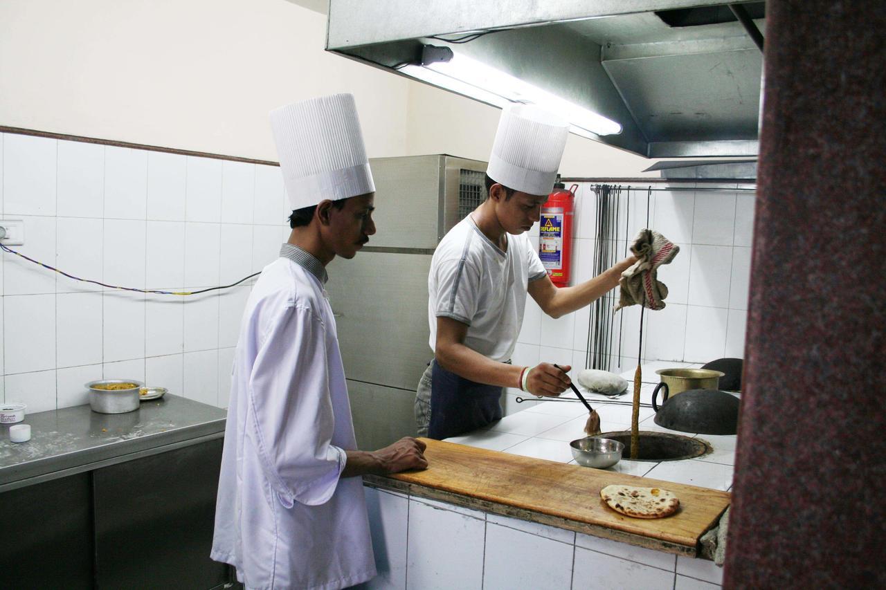 Hotel Sriyash Regency Bhāgalpur Dış mekan fotoğraf